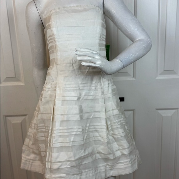 Lilly Pulitzer Resort White Wrapping Stripe Silk Organza Blossom Dress Size 6 - Picture 3 of 16